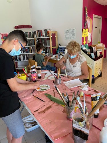 Réalisation de la fresque à la bibliothèque